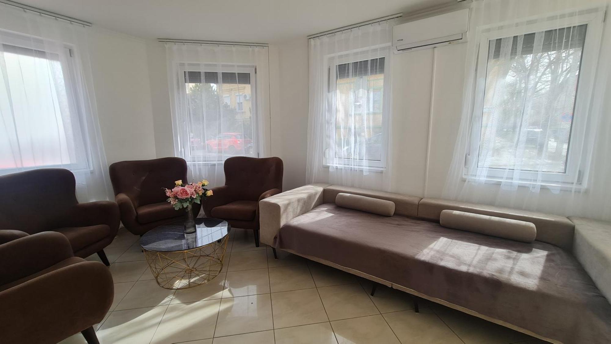 Tulipan Apartman Szeged Exterior photo