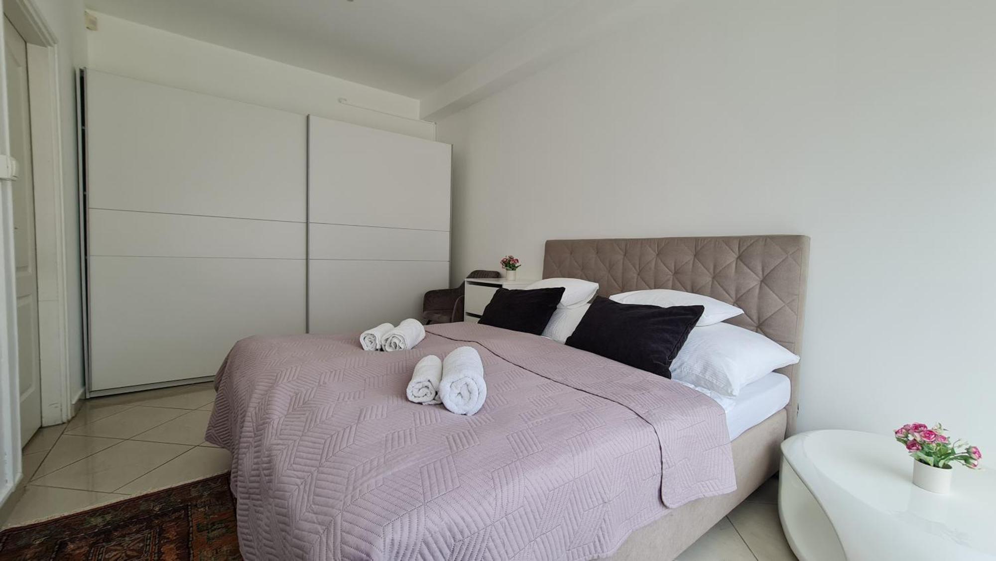 Tulipan Apartman Szeged Exterior photo
